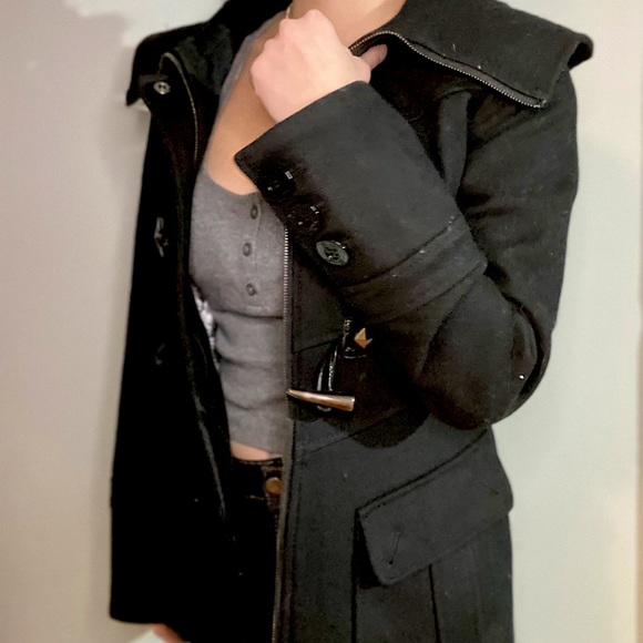 Guess jacket - Picture 2 of 3